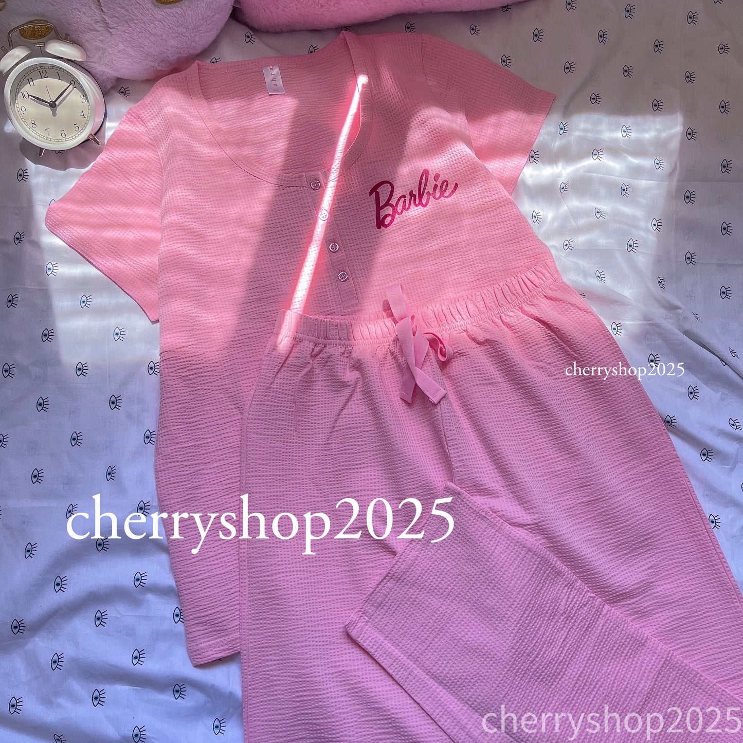 Barbie بيجامة نص كم و بنطلون (Copy) اويت ليت