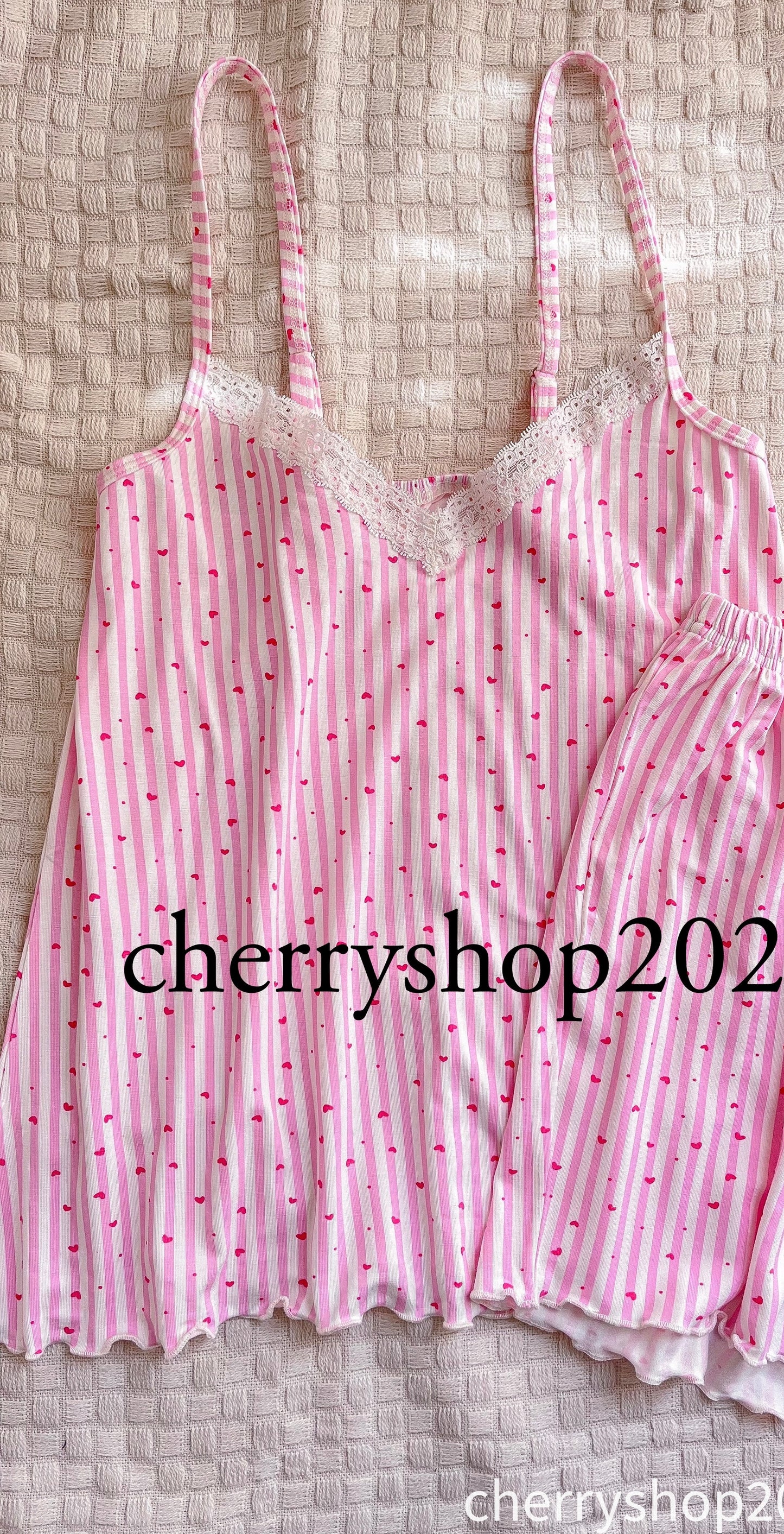 توب Stripped pink