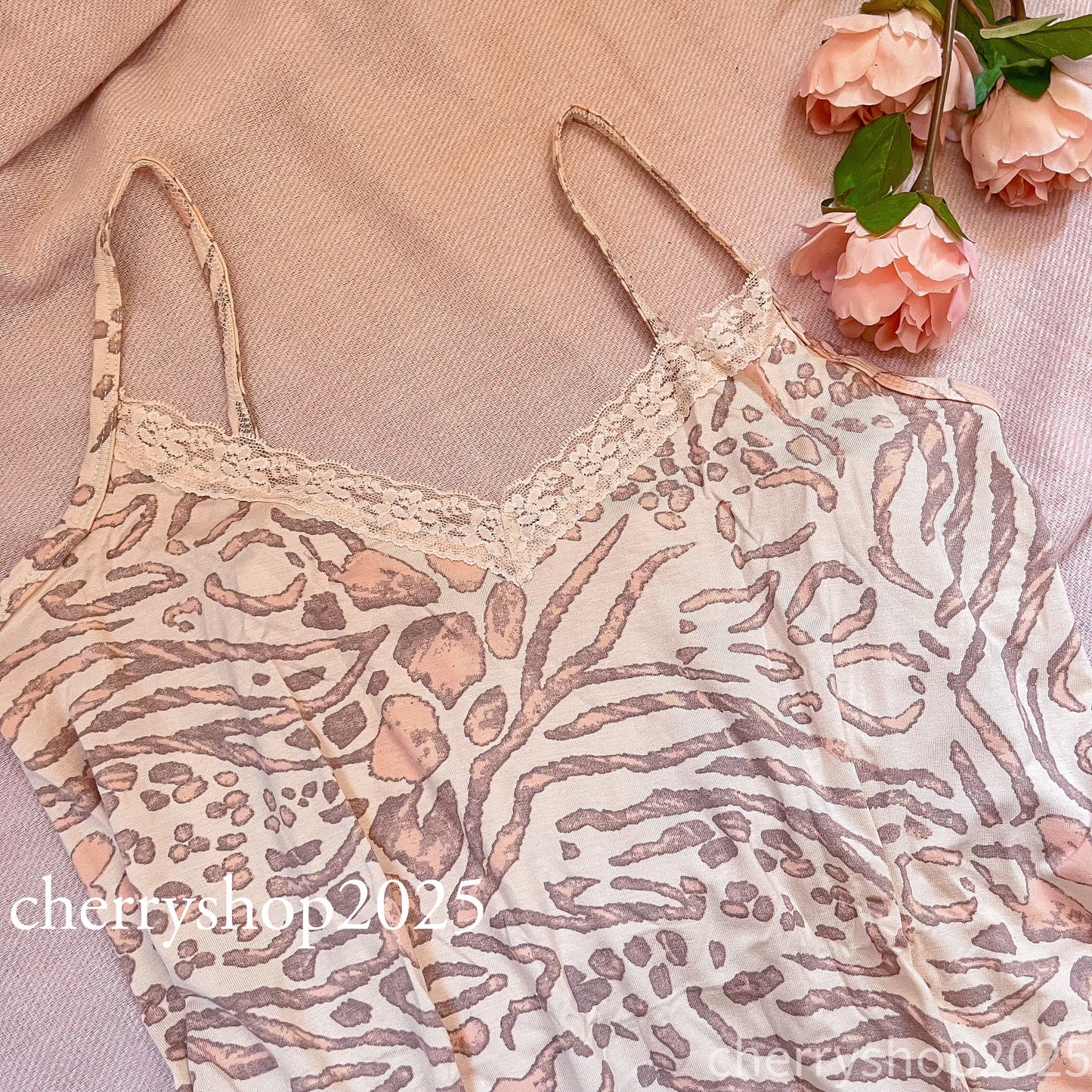 توب Beige Leopard