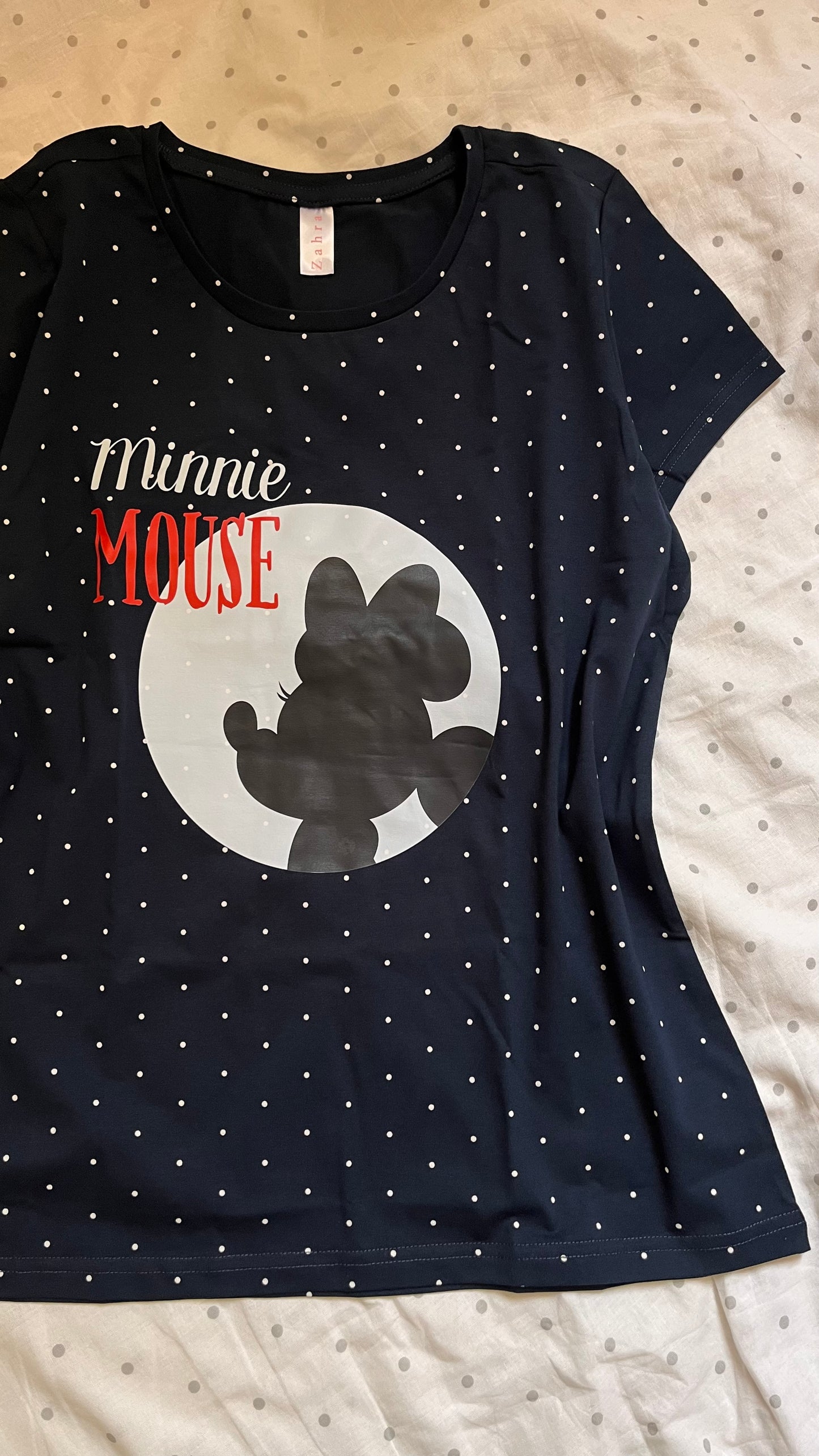 تيشيرت Minnie Mouse نص كم