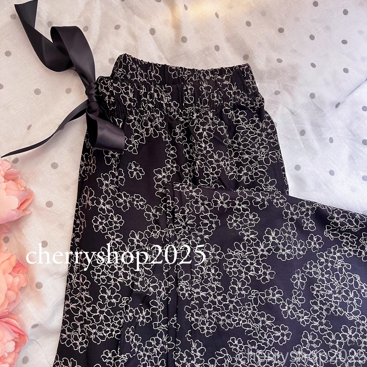 بنطلون Black Flowers