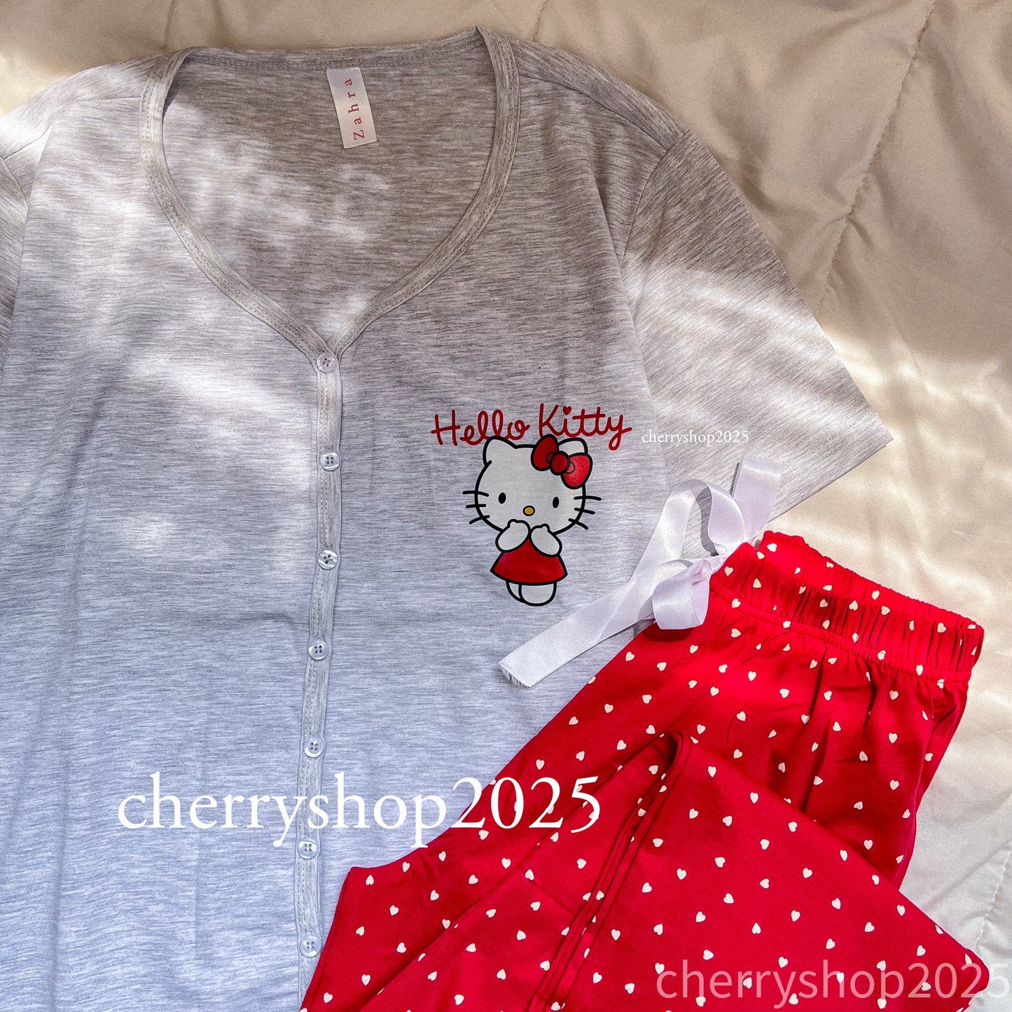 بيجامة Hello Kitty نص كم