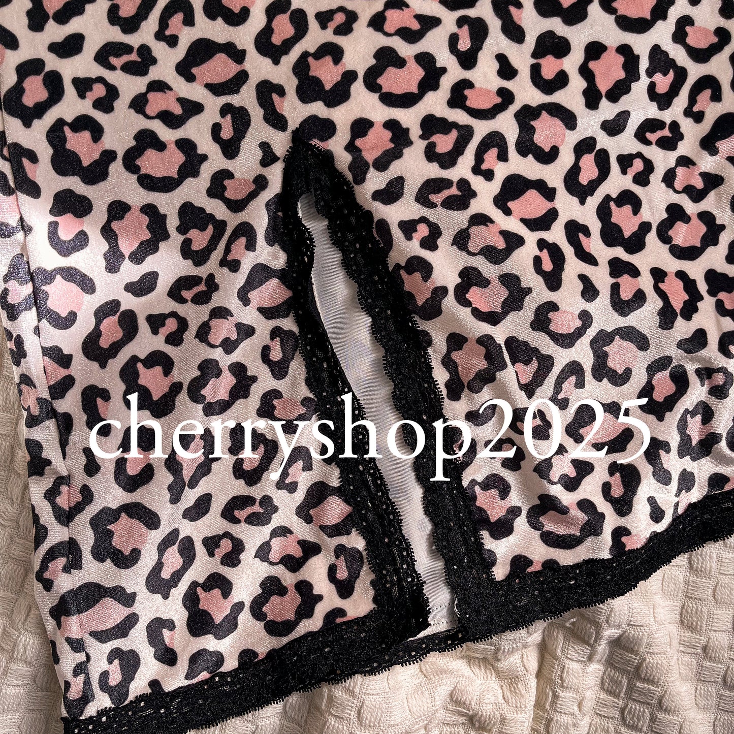 Velvet Tiger Slip
