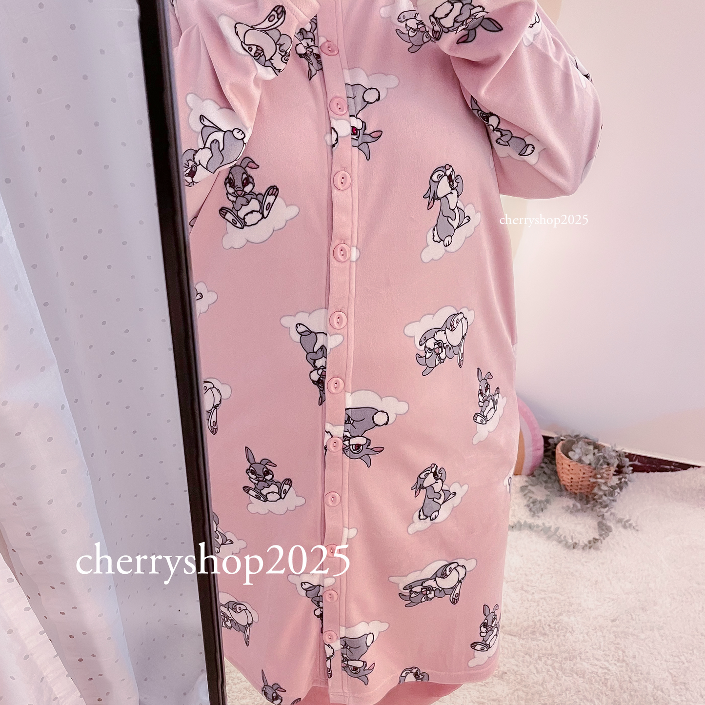 Pink Bunny Blanket نايت شيرت