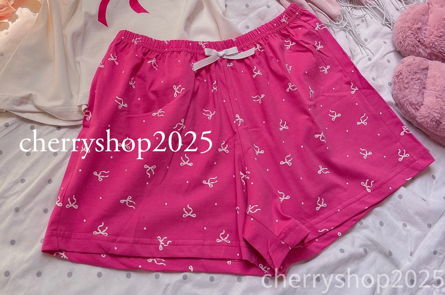 Fushia Bow Short