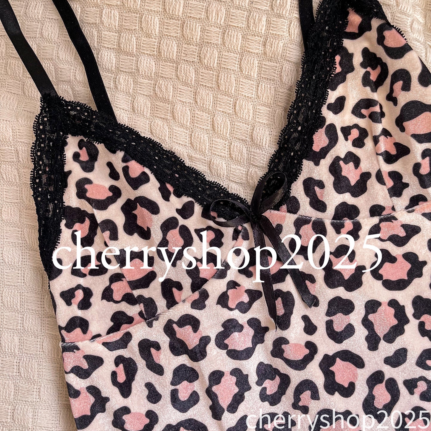 Velvet Tiger Slip