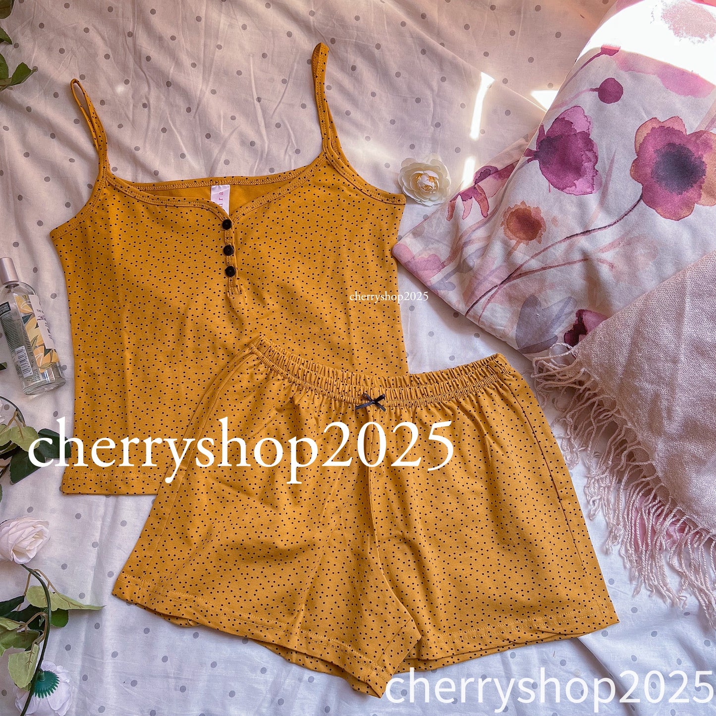 Yellow Dotted Set