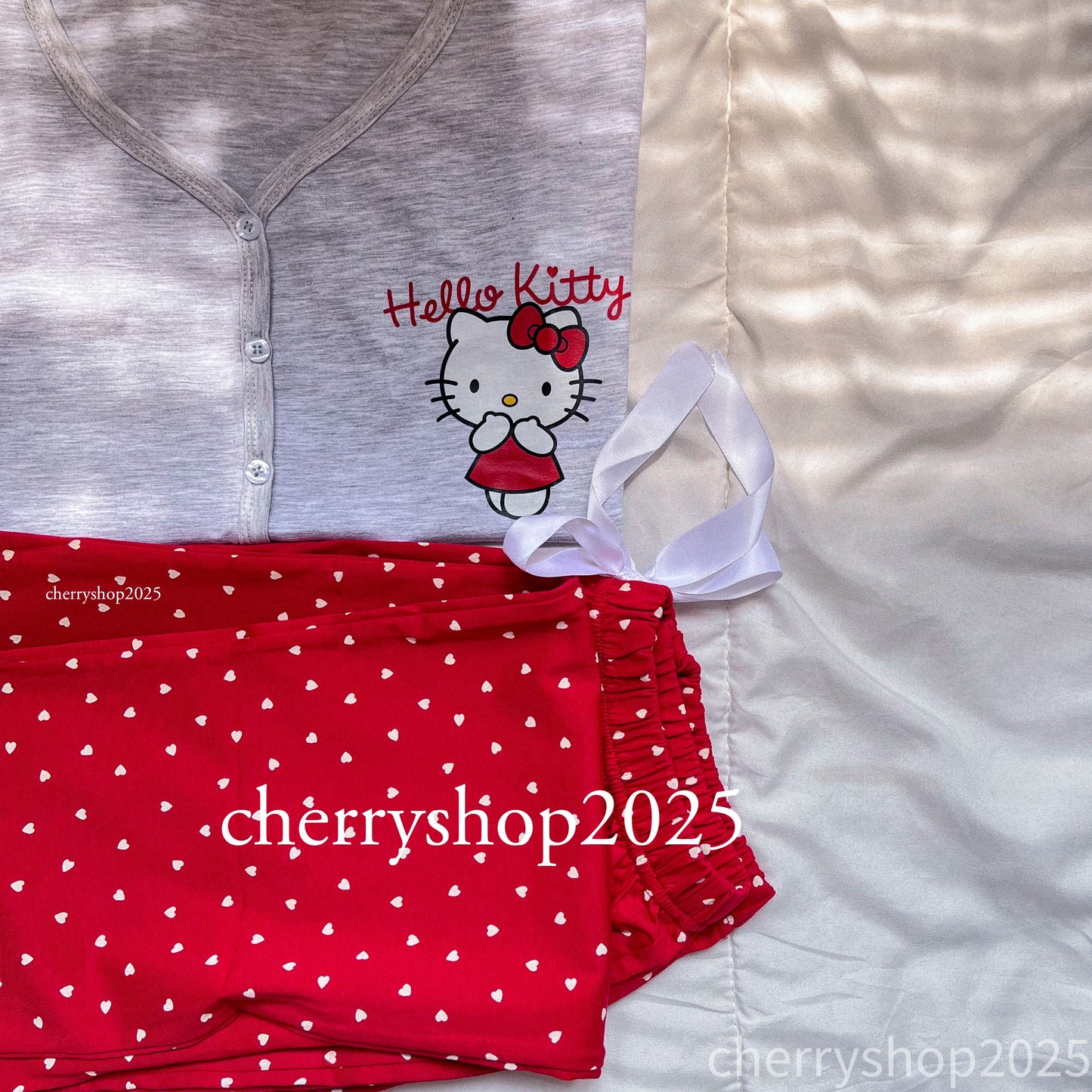 بيجامة Hello Kitty نص كم