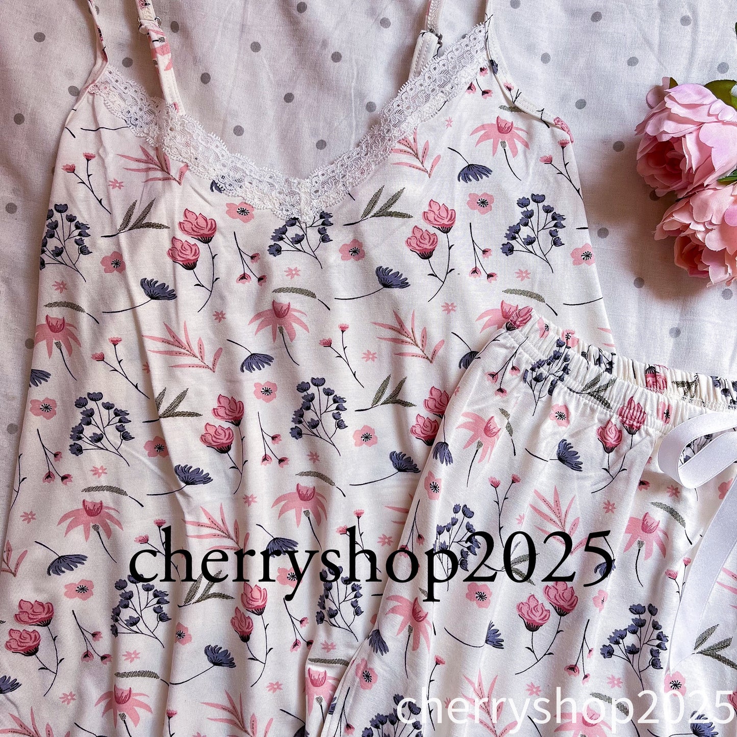 White Flowers Set