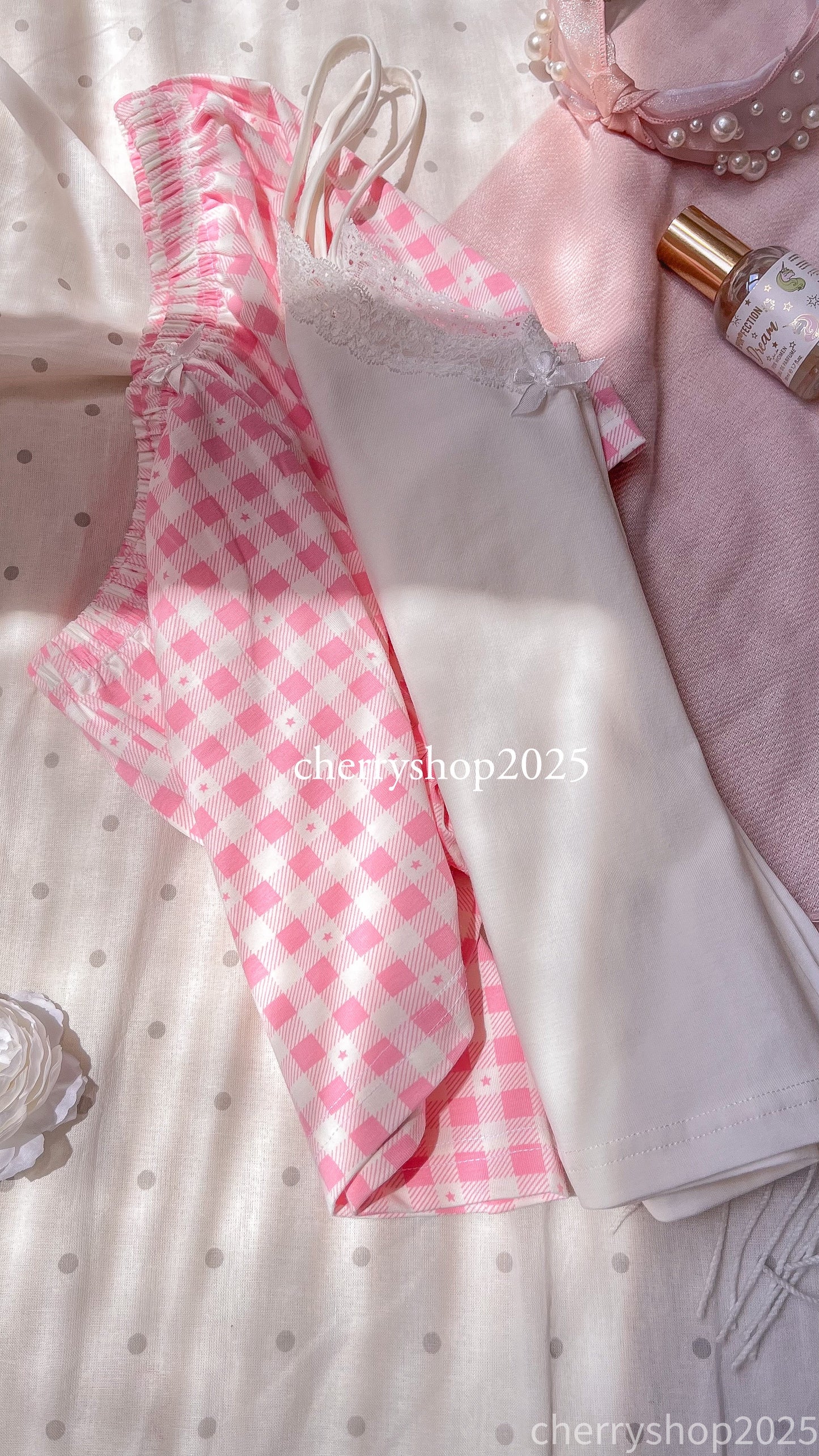 White Gingham Set