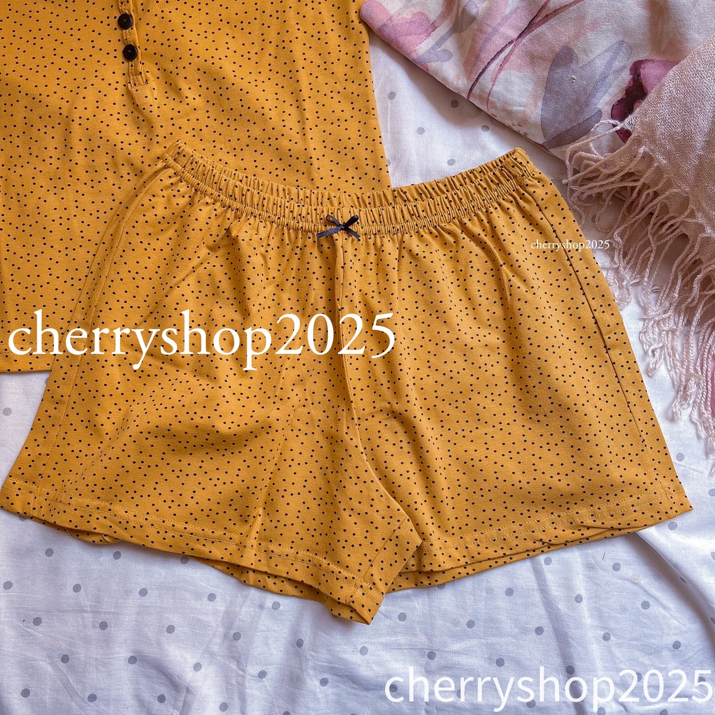 Yellow Dotted Set