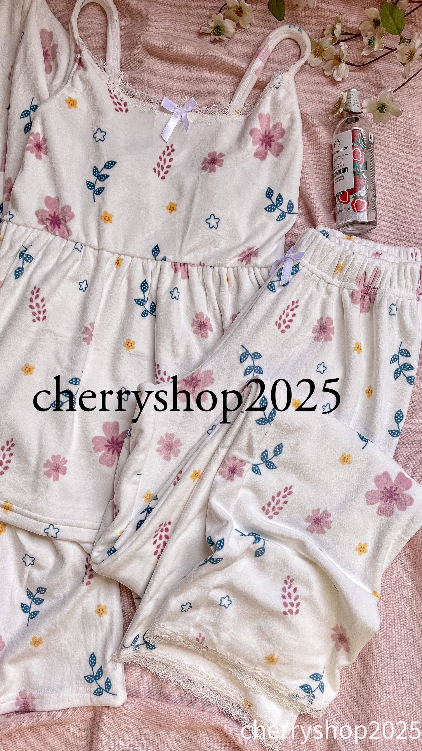 Bridal White Flowers pjs Set