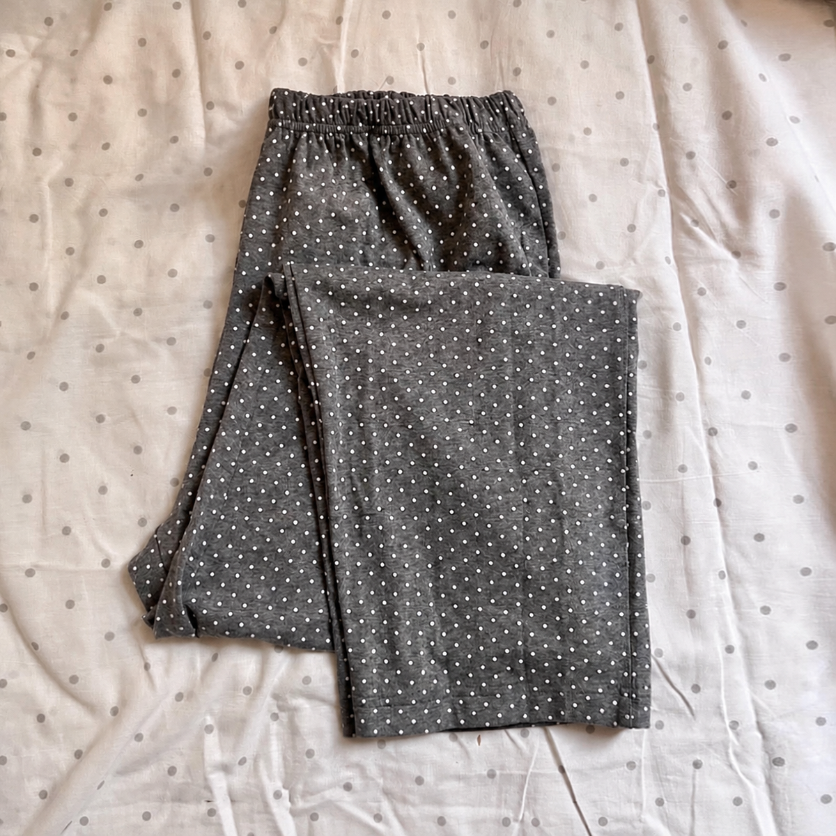Gray polka dot cotton trousers