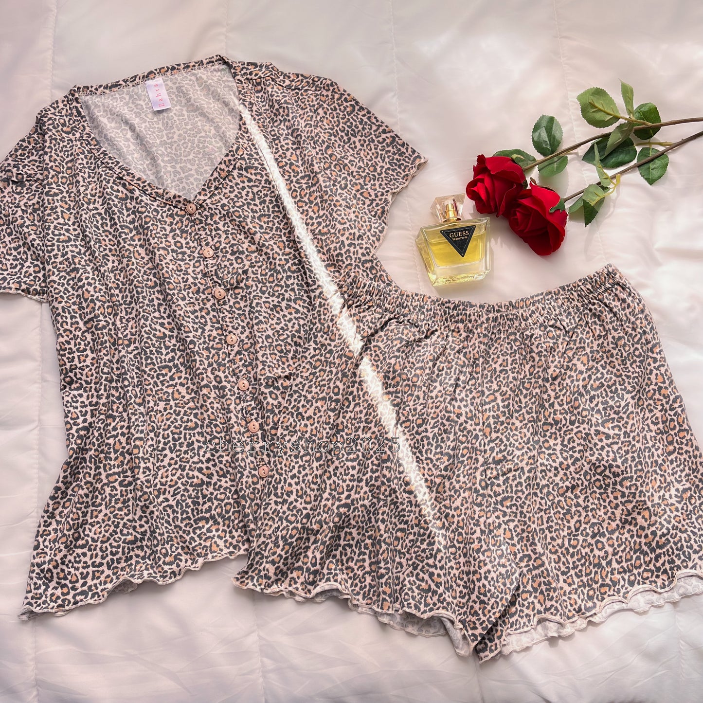Wild Short Set