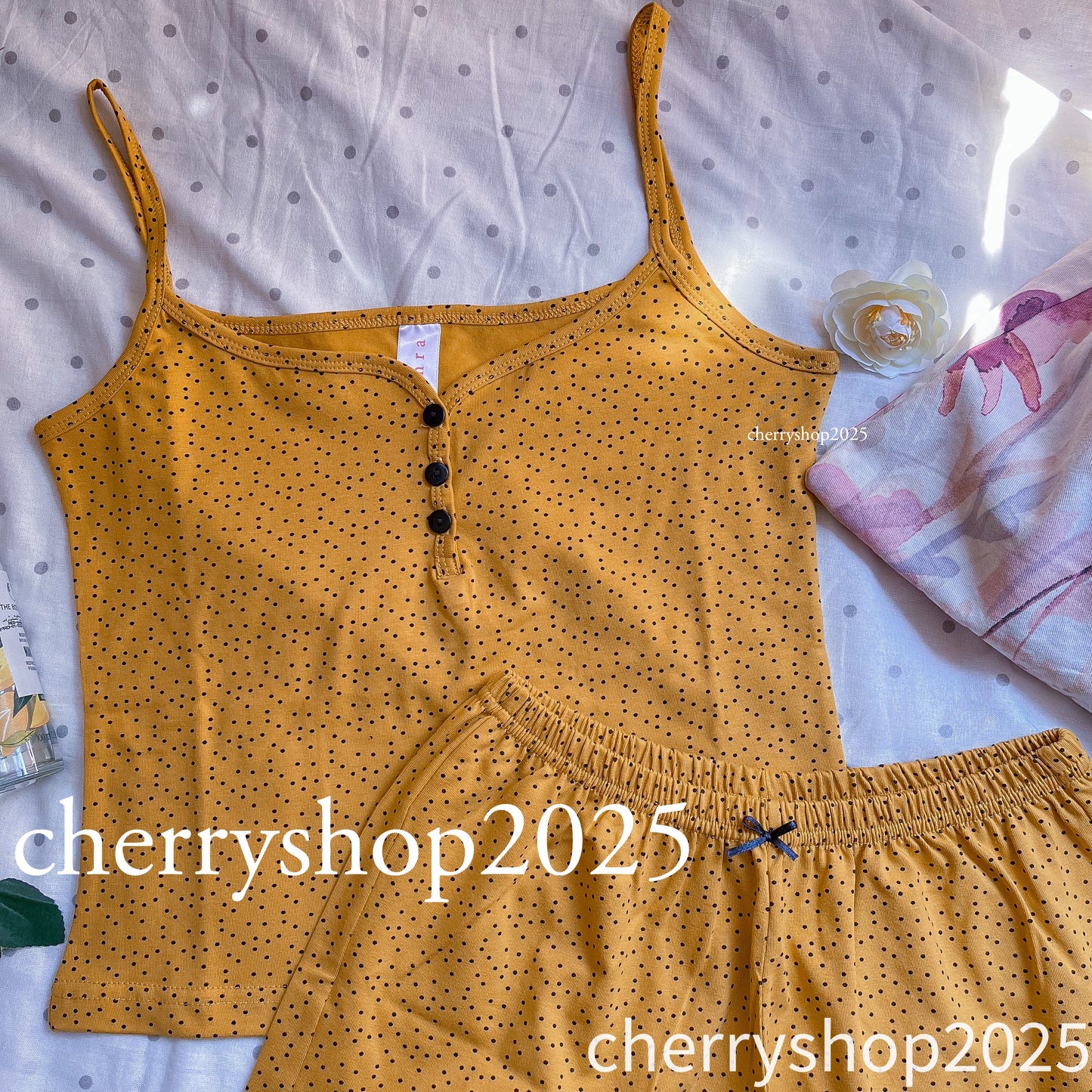 Yellow Dotted Set