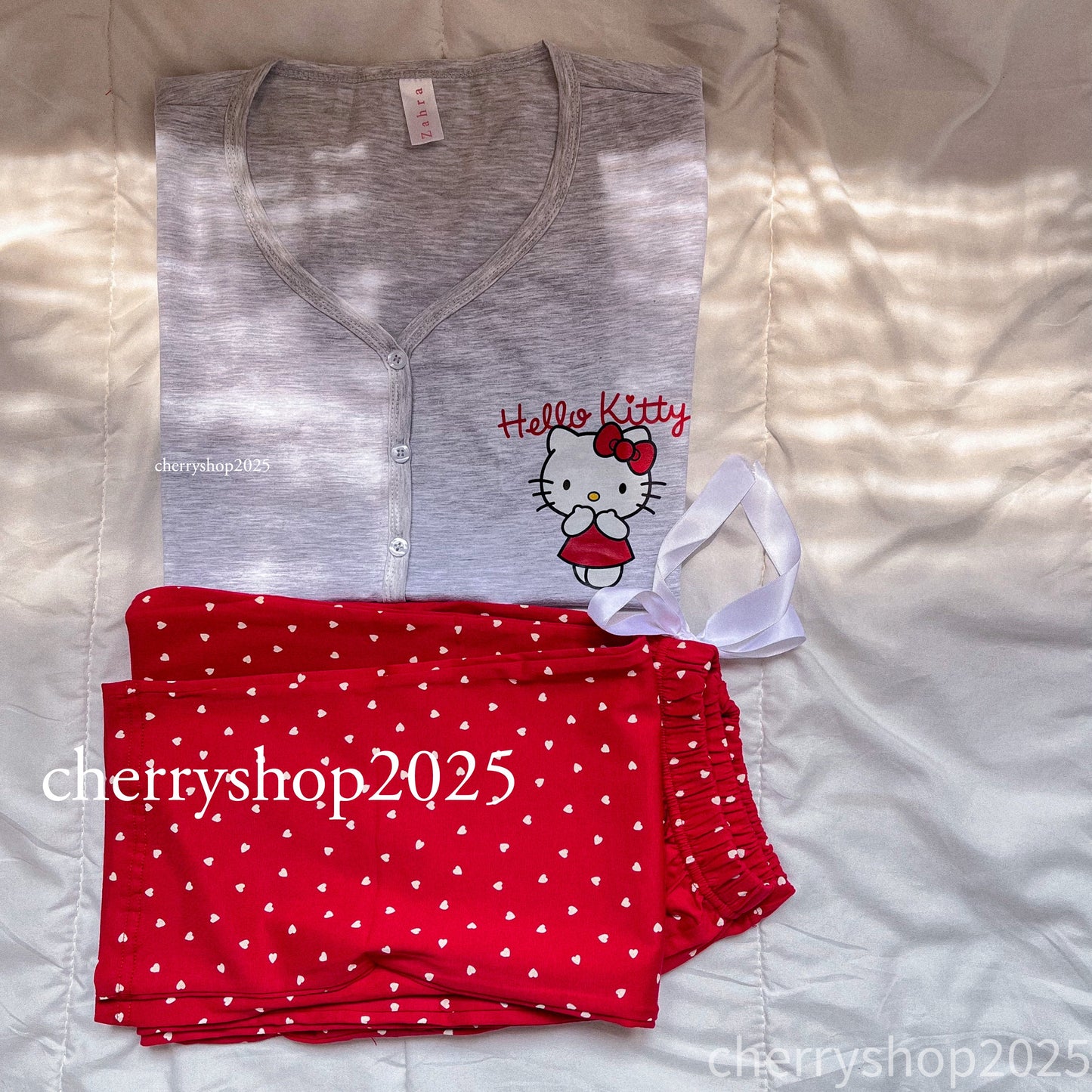 بيجامة Hello Kitty نص كم