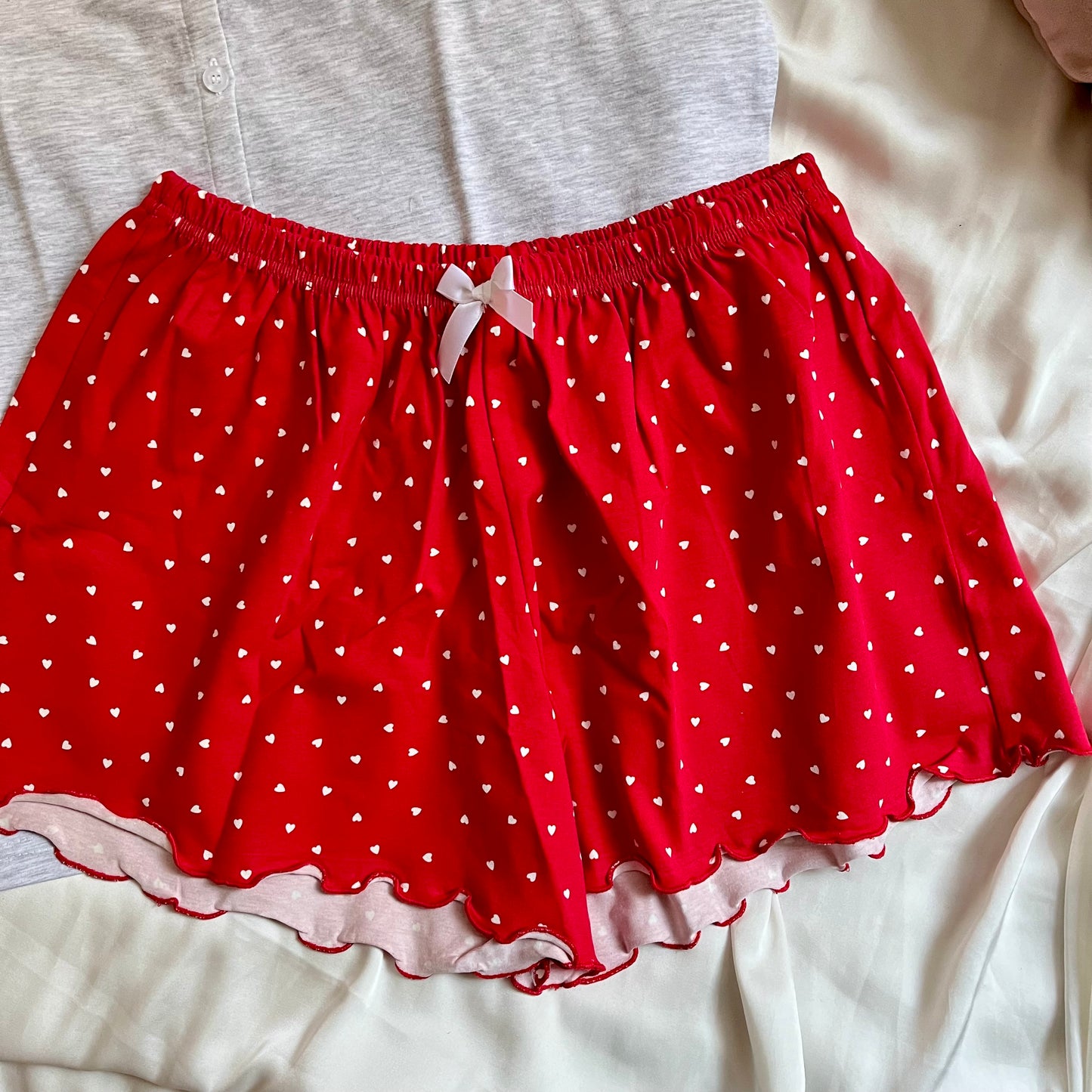 بيجاما نص كم وشورت Hello Kitty