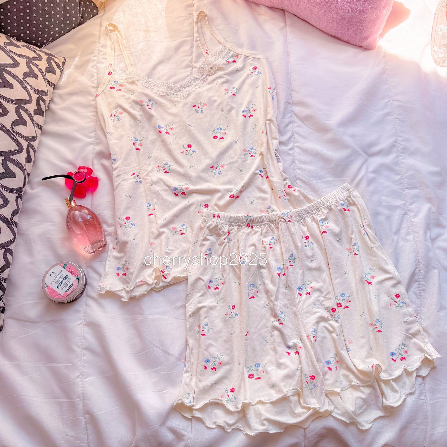 White Flowers Short Pj