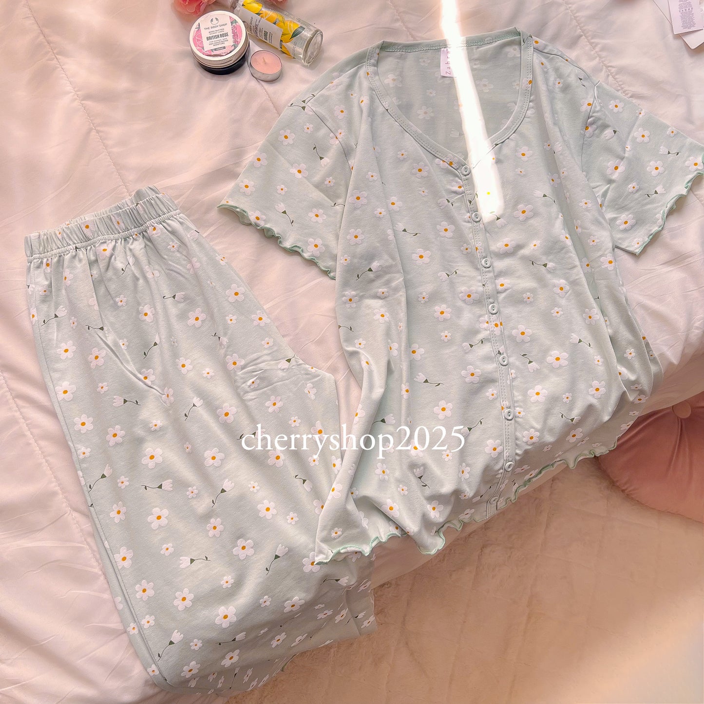 Sweet Daisy نص كم