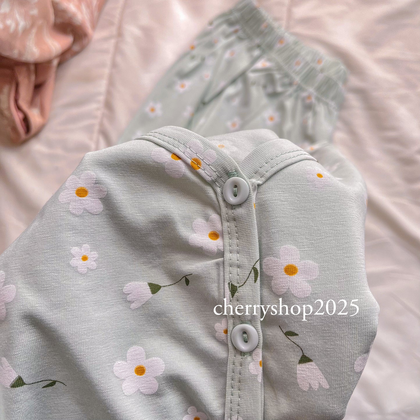 Sweet Daisy نص كم