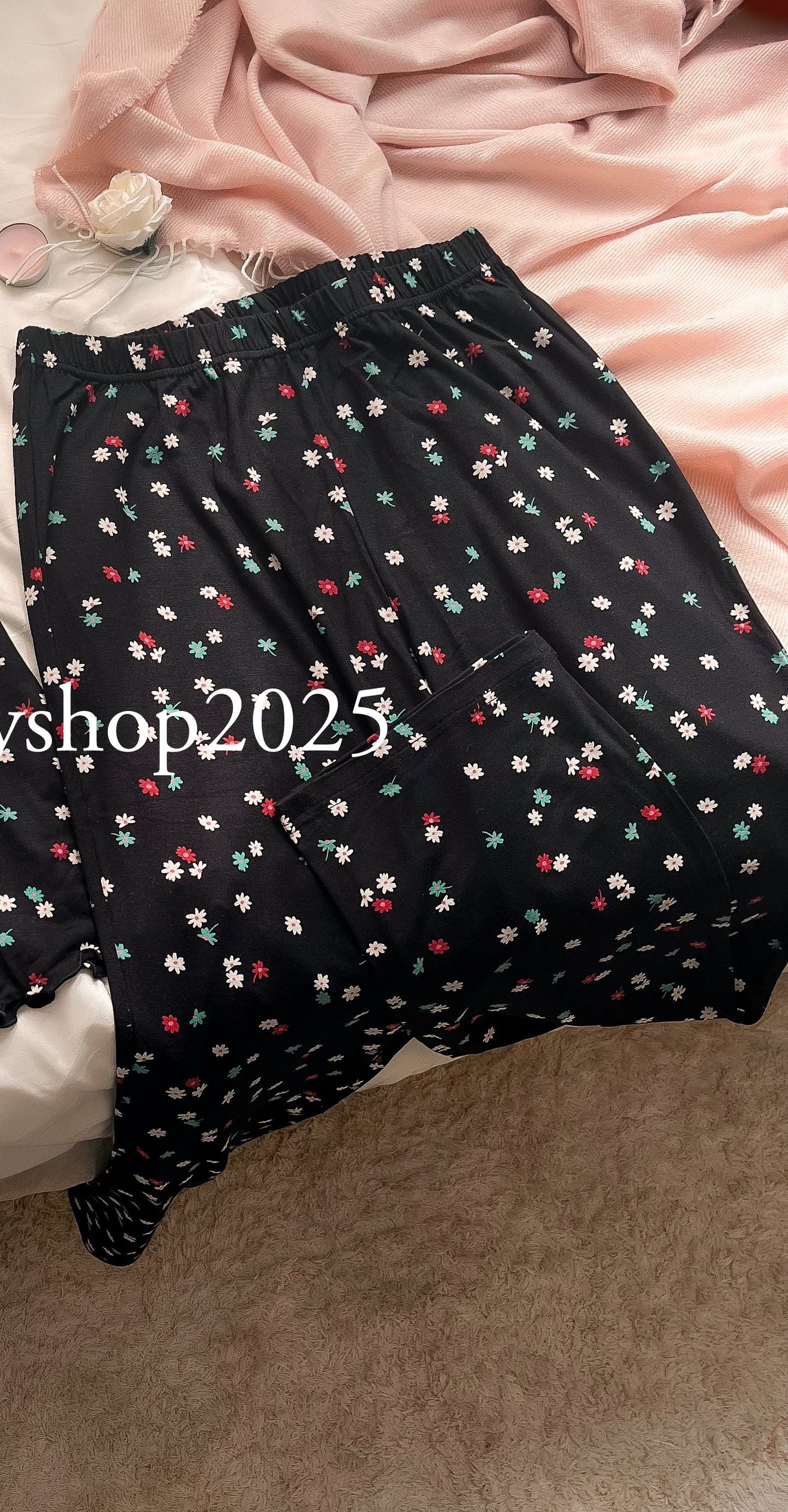 Black floral pants