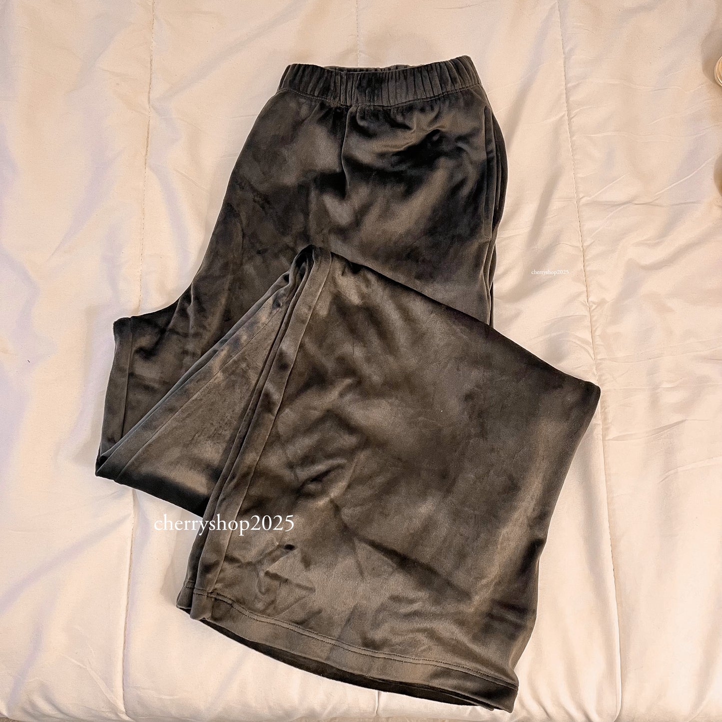 بنطلون قطيفة زيتي