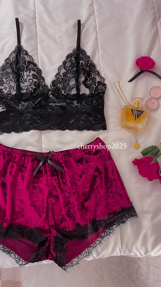 Velvet Lace Set