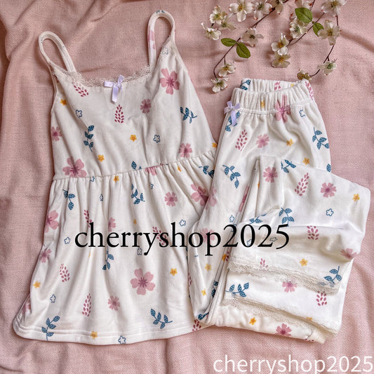 Bridal White Flowers pjs Set