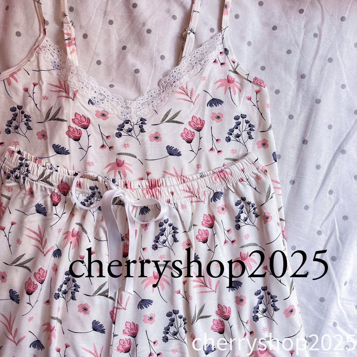 White Flowers Set