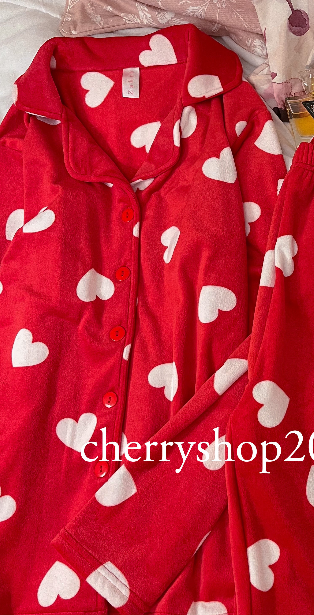 Red Love جاكت فقط