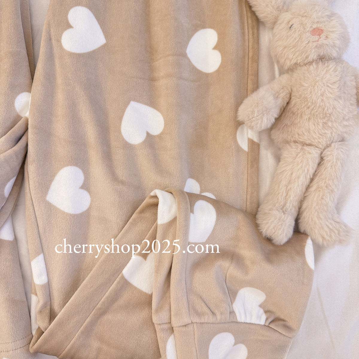 Beige Hearts PJ