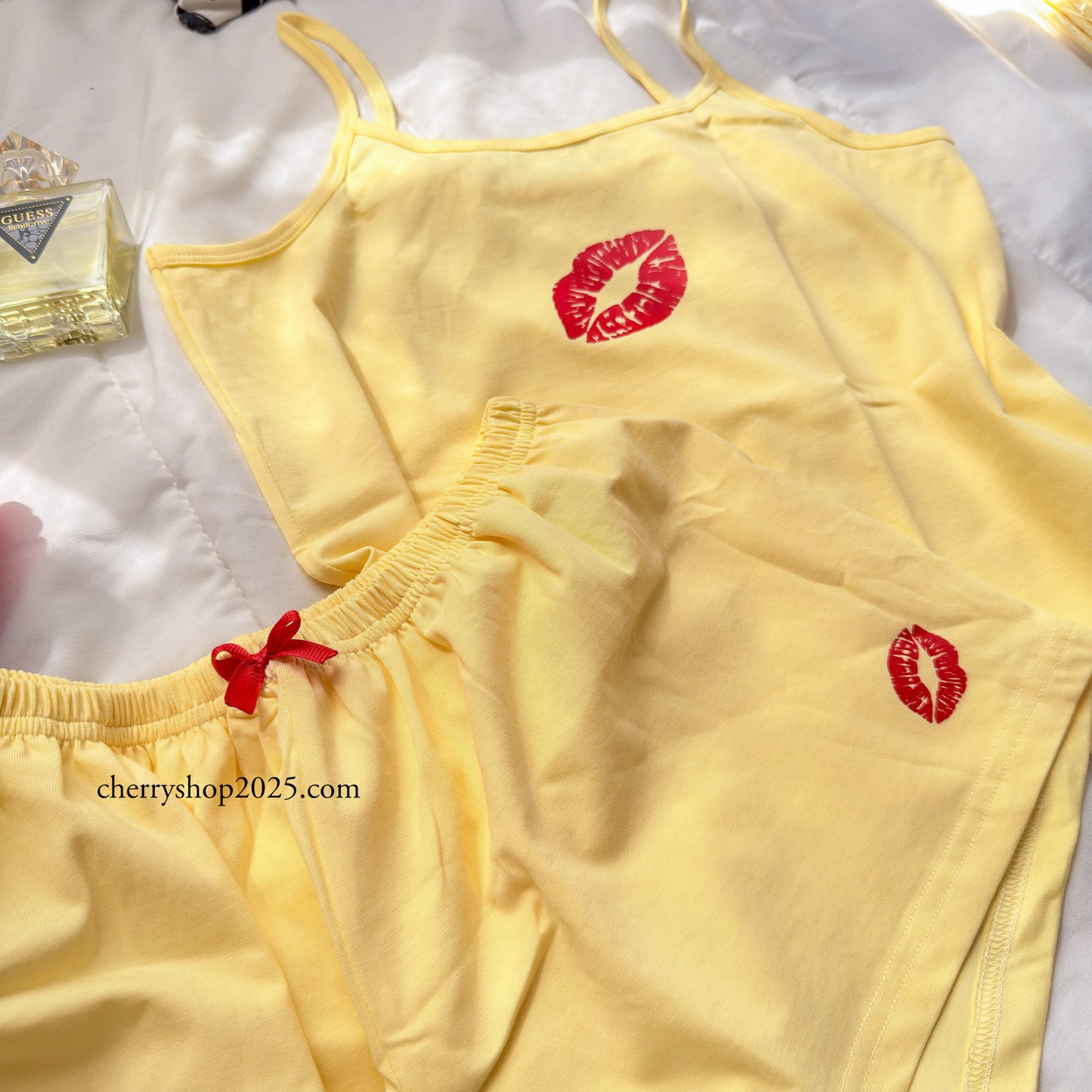 Yellow Kiss Short PJ