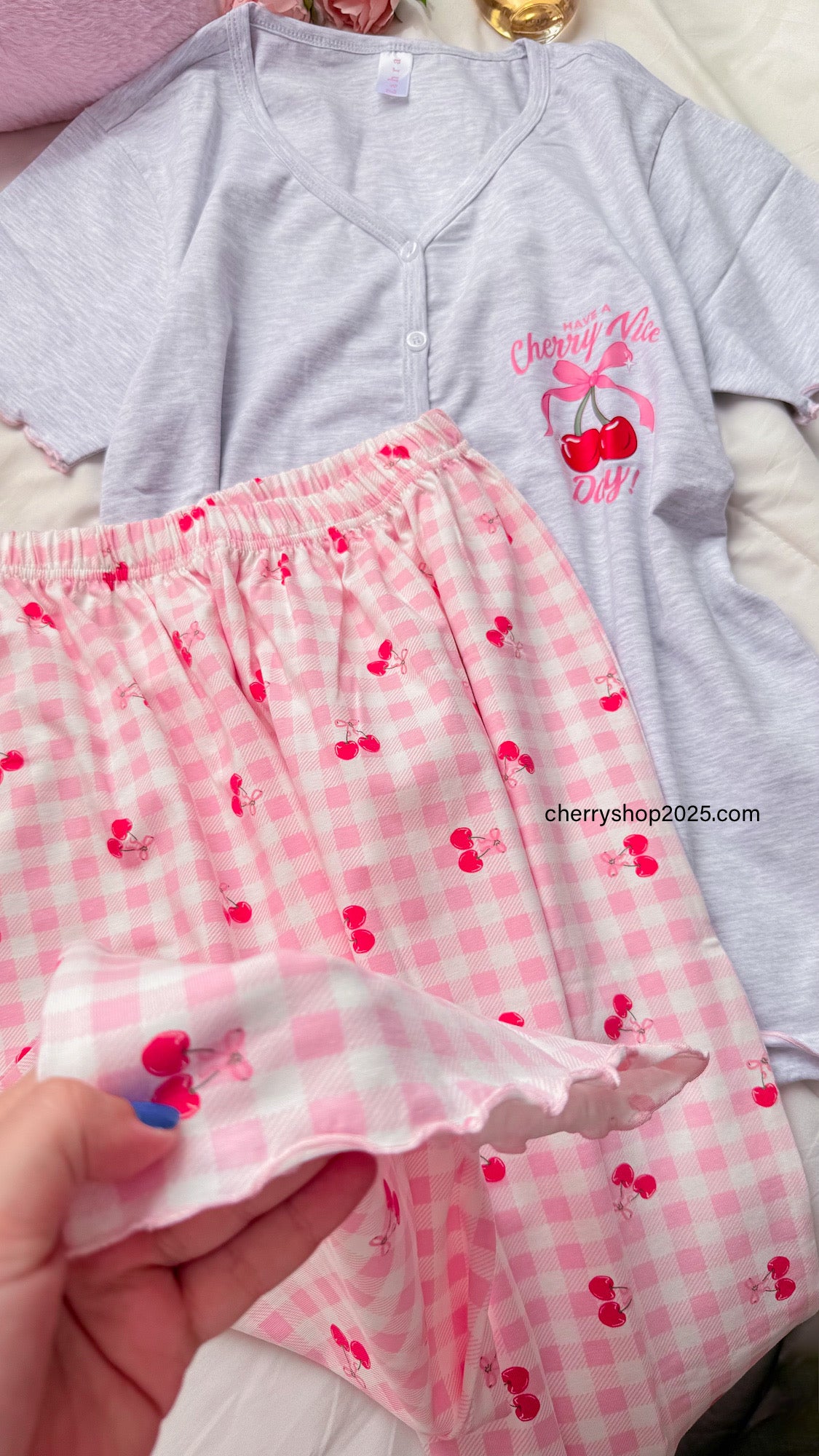 Cherry Nice Day بيجامة برمودا
