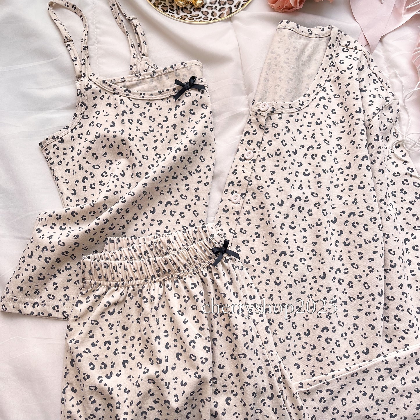 Vanilla Leopard Set