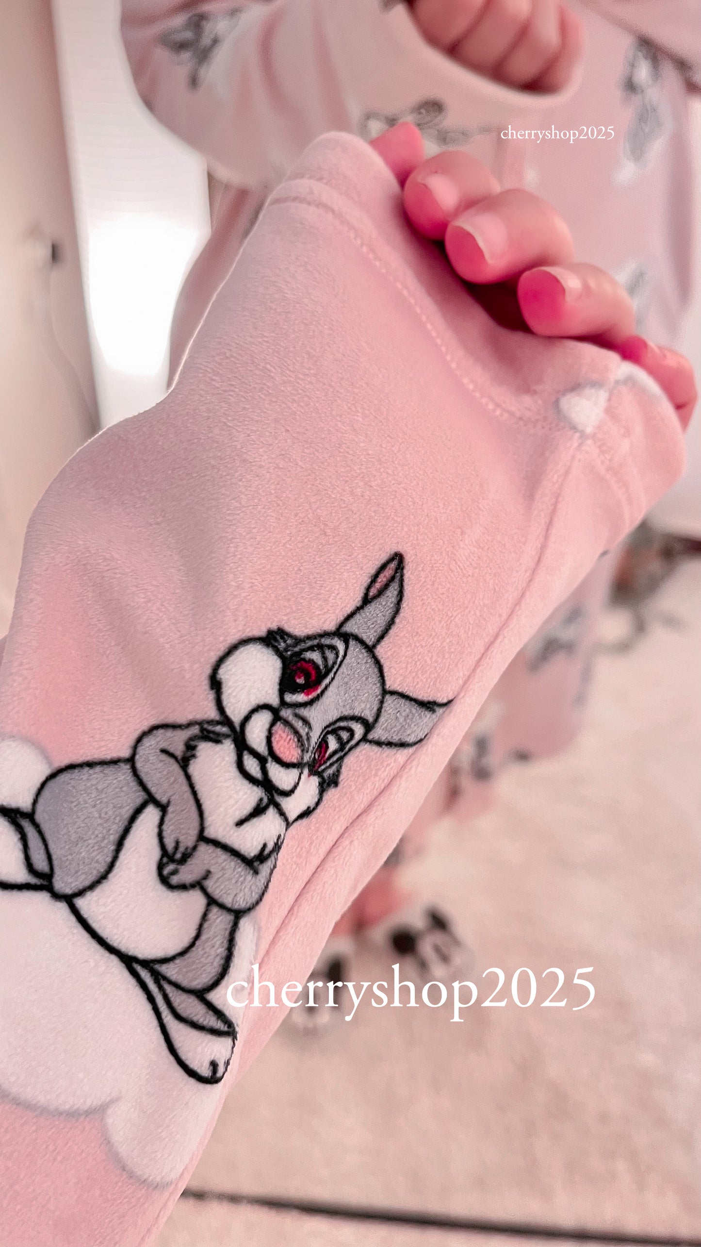 Pink Bunny Blanket نايت شيرت