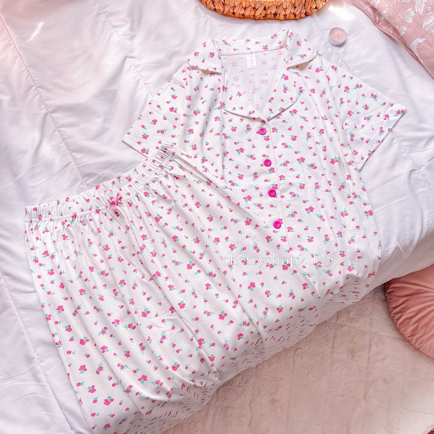 Flora PJ