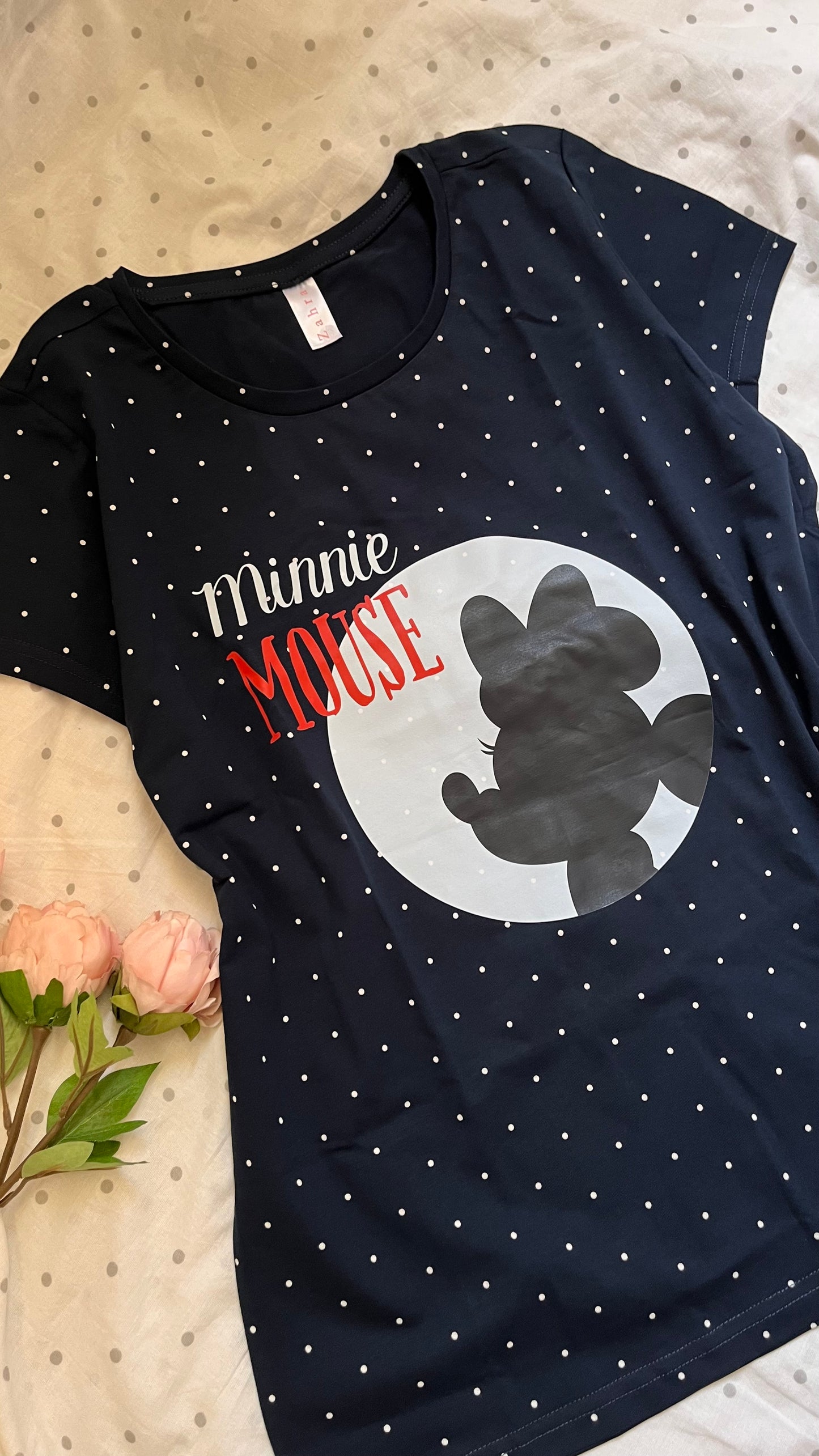 تيشيرت Minnie Mouse نص كم