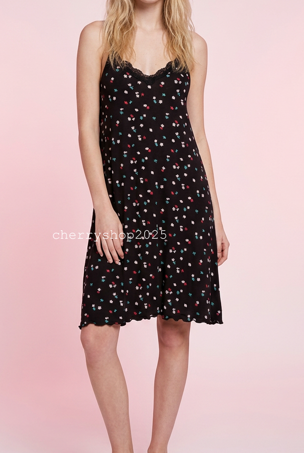 Black Flowers Night Slip
