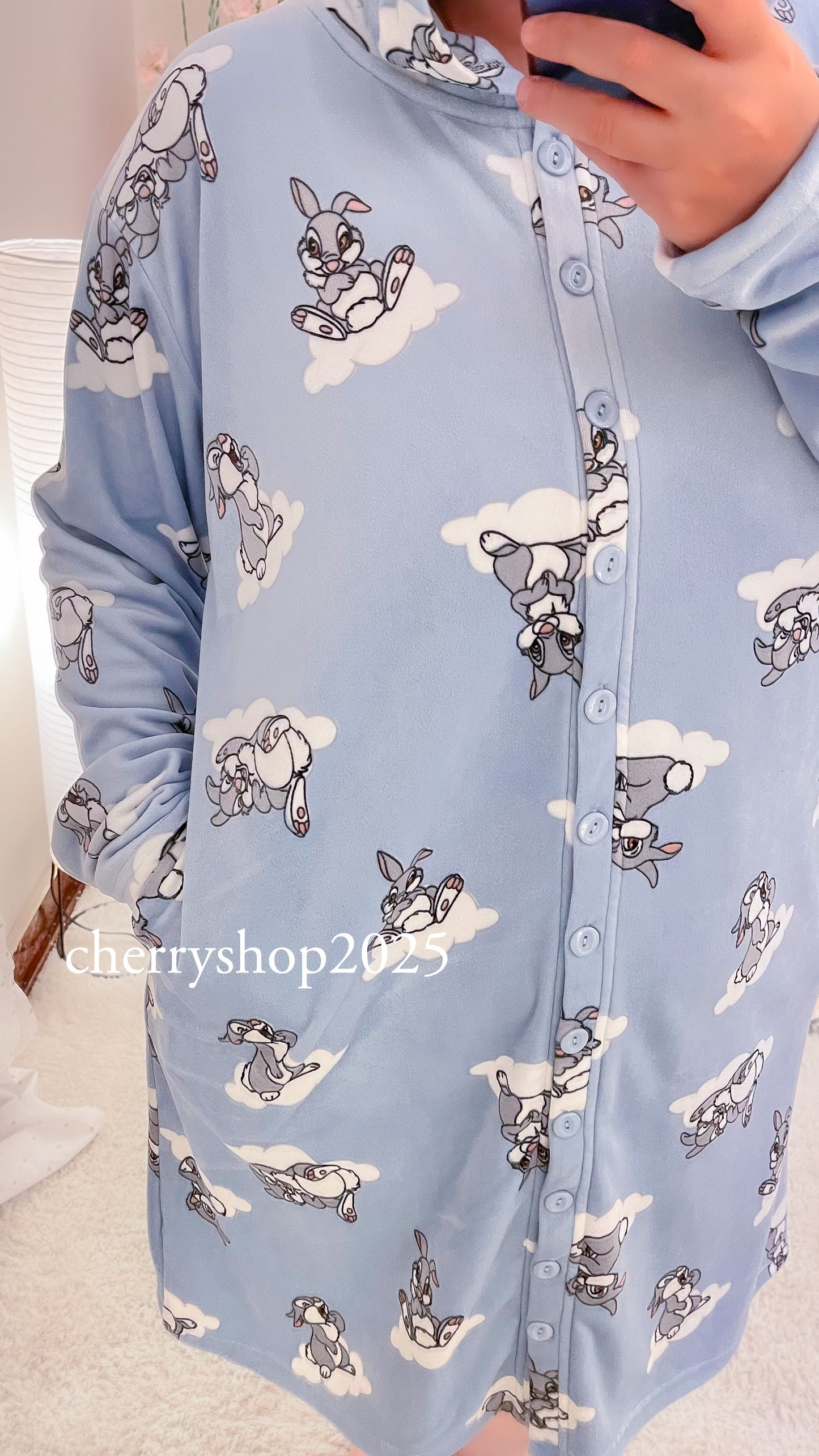 Blue Bunny Blanket نايت شيرت