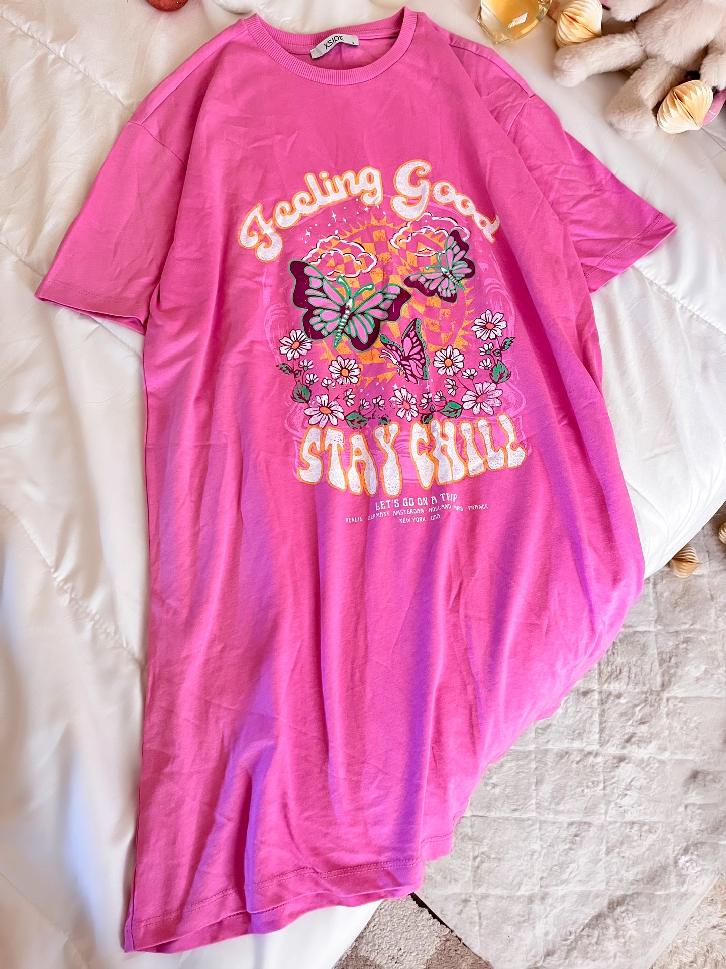 Feeling good Pink نايت شيرت