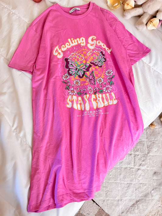 Feeling good Pink نايت شيرت