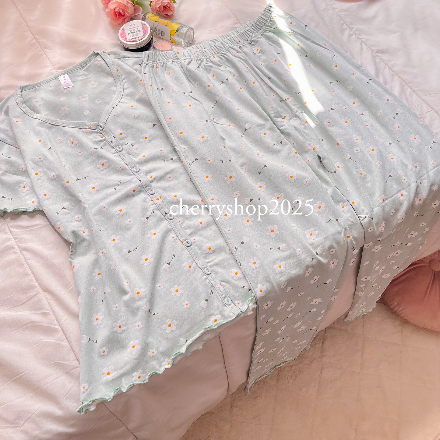 Sweet Daisy نص كم