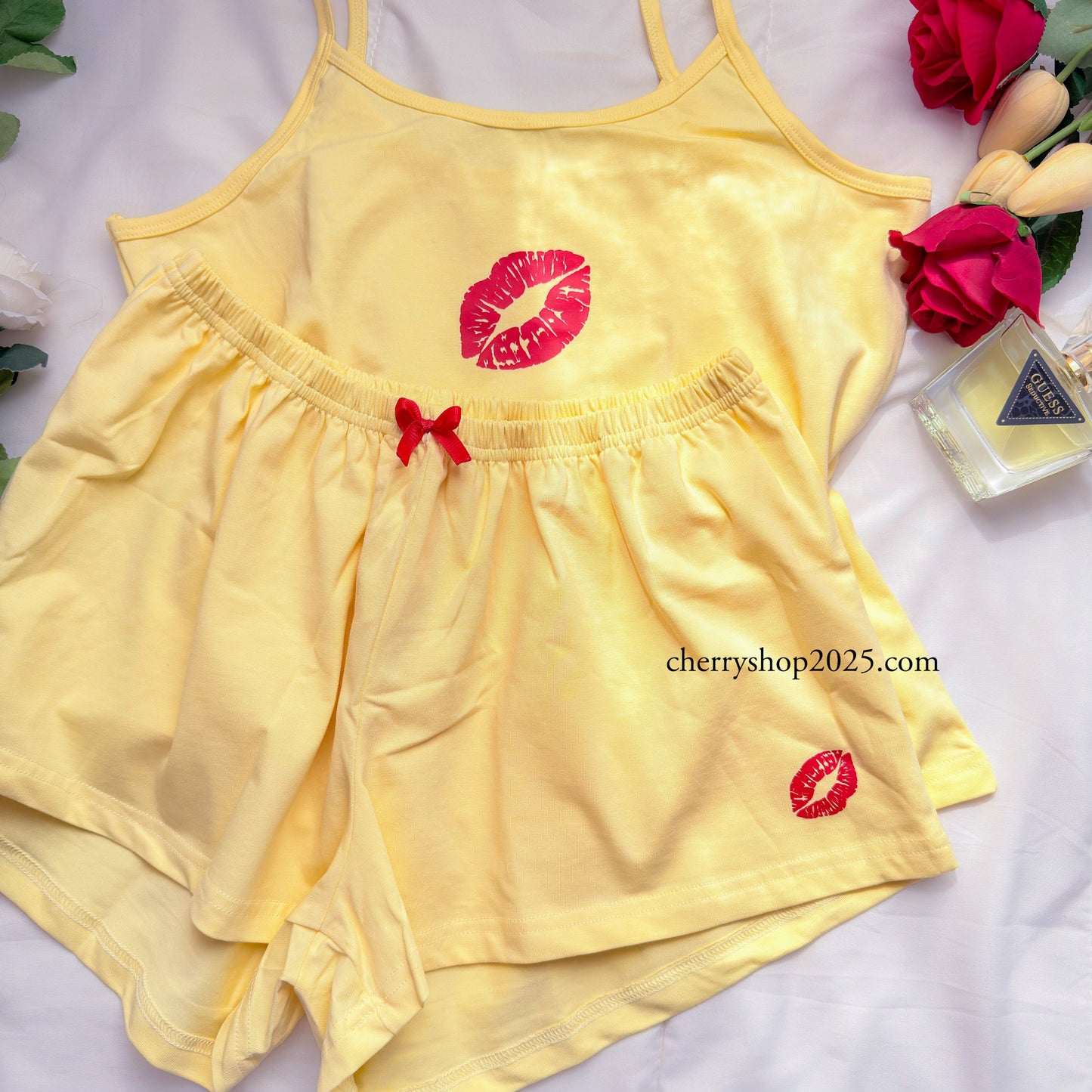 Yellow Kiss Short PJ
