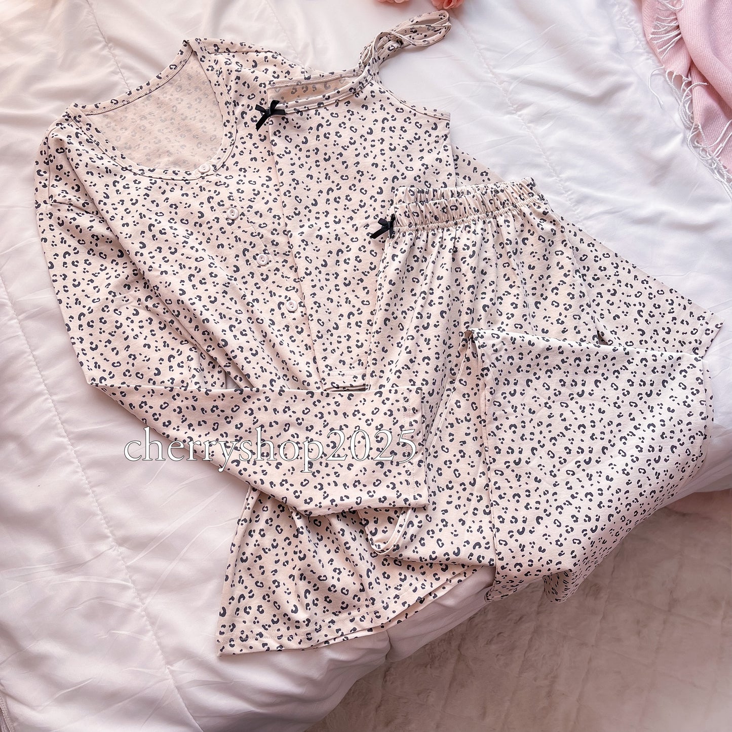 Vanilla Leopard Set