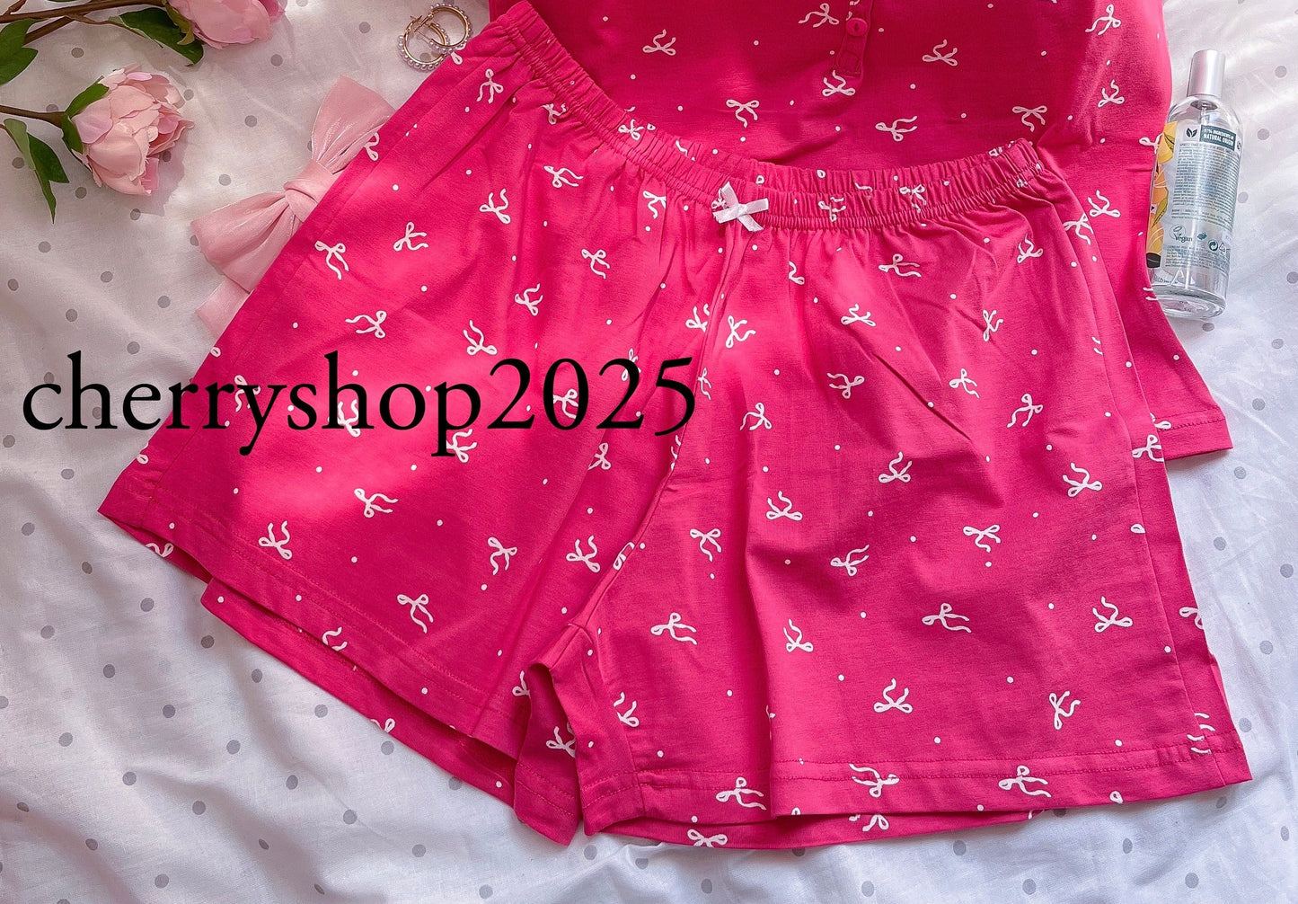 Fushia Bow Short