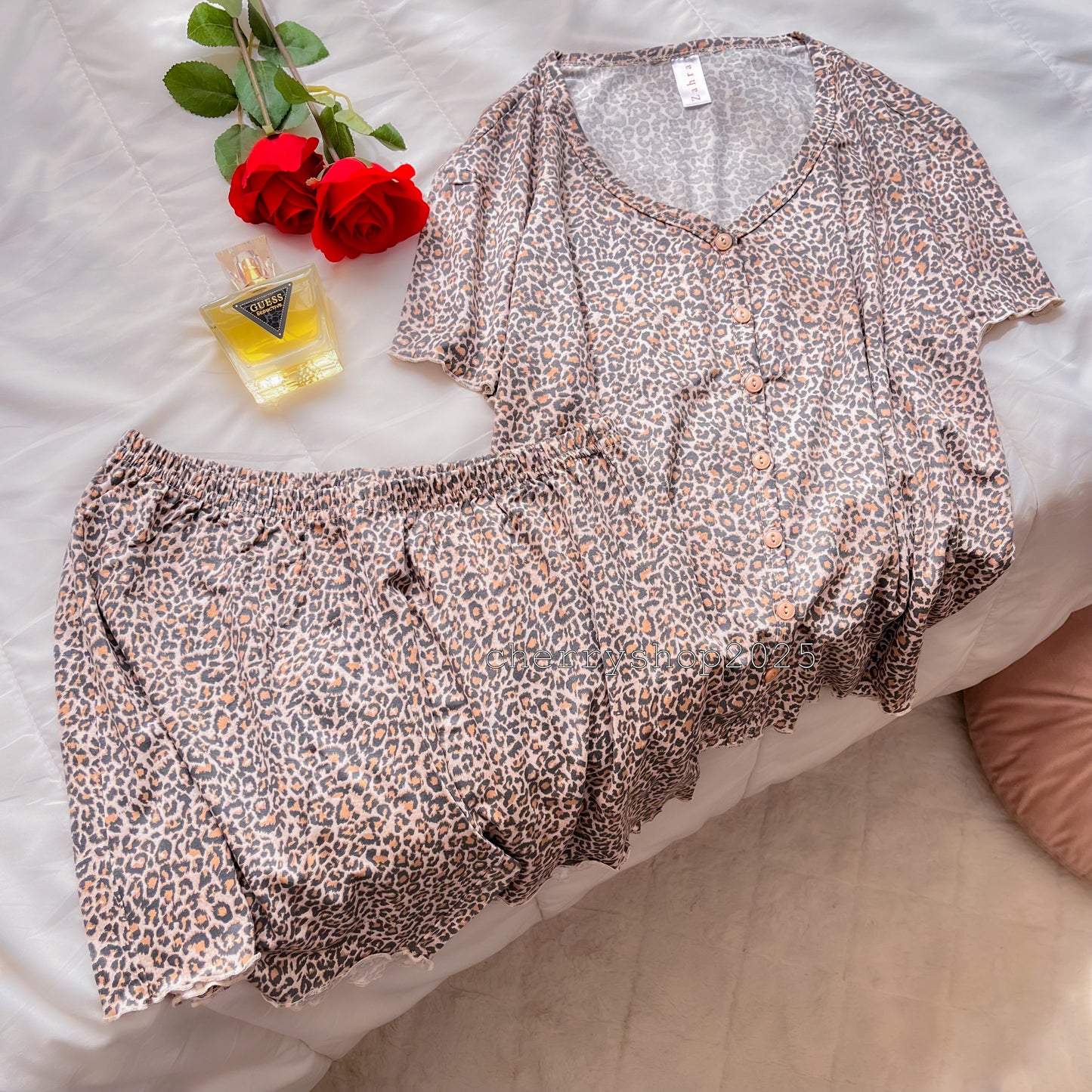 Wild Short Set