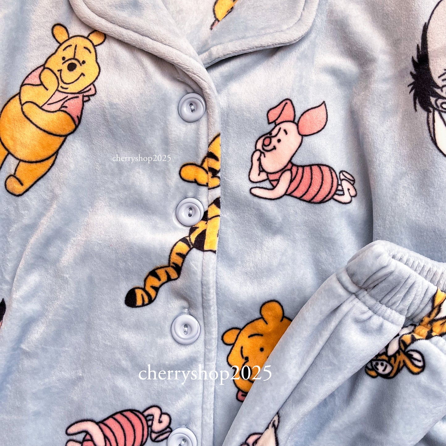 Blue Winnie the Pooh PJ (لون أزرق)
