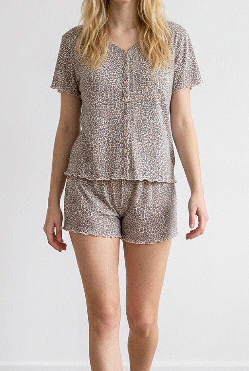 Wild Short Set