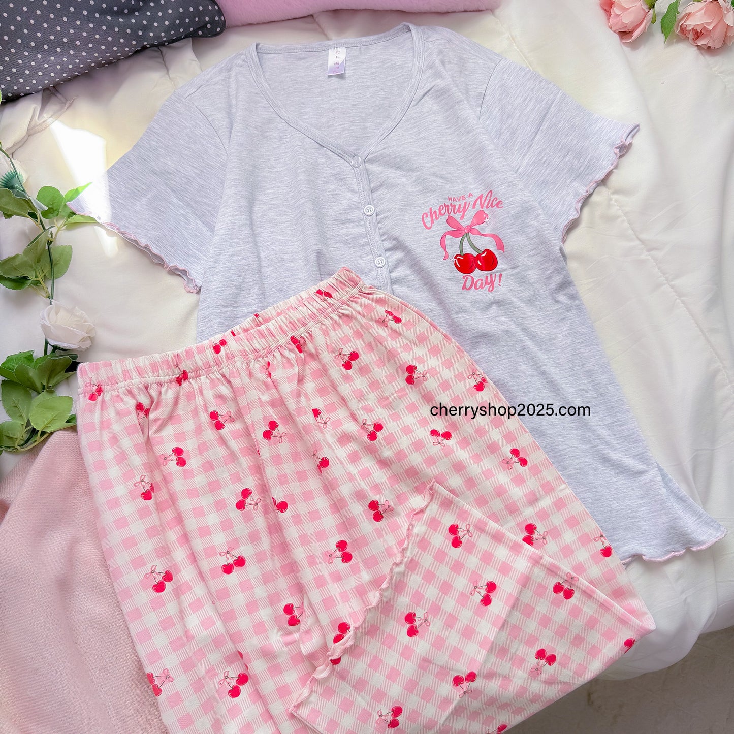 Cherry Nice Day بيجامة برمودا