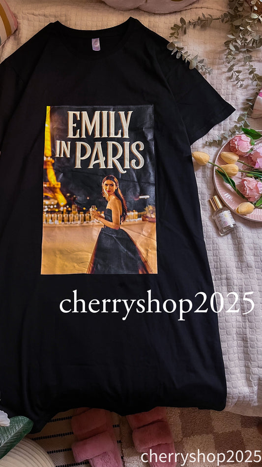 نايت شيرت Emily In Paris